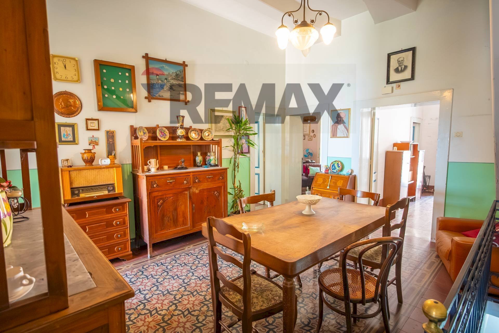 Sala da pranzo - Casa indipendente Corso Umberto I
 
206, Nizza di Sicilia - foto 1