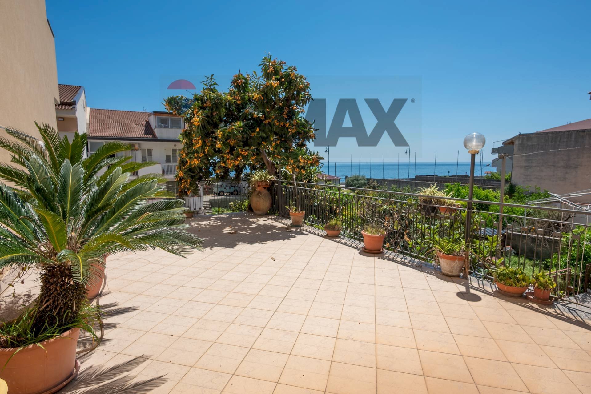 Terrazza - Casa indipendente Corso Umberto I
 
206, Nizza di Sicilia - foto 2
