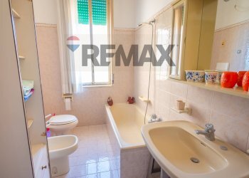 Bagno - Casa indipendente Corso Umberto I
 
206, Nizza di Sicilia - foto 13