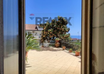 Terrazza - Casa indipendente Corso Umberto I
 
206, Nizza di Sicilia - foto 19