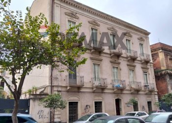 Edificio all\'aperto - Two-room apartment Via Giovanni Di Prima
 
98, Catania - photo 24