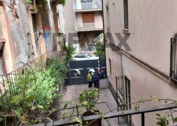 Edificio all\'aperto - Two-room apartment Via Giovanni Di Prima
 
98, Catania - photo 48