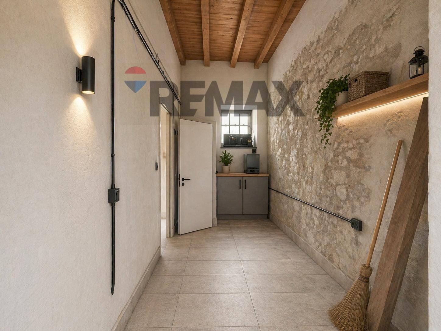 Hall / corridoio - Casa indipendente Via Dione
180, Siracusa - foto 2
