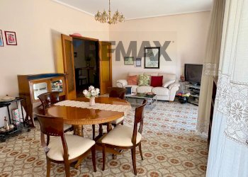 Sala da pranzo - Appartamento Viale Scala Greca
 
411, Siracusa - foto 4