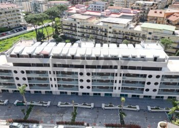 Edificio all\'aperto - Appartamento Via Pier Paolo Pasolini, San Nicola la Strada - foto 7