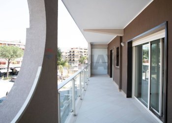 Balcone - Appartamento Via Pier Paolo Pasolini, San Nicola la Strada - foto 8