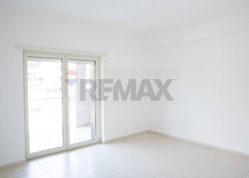 Stanza vuota - Appartamento Via Pier Paolo Pasolini, San Nicola la Strada - foto 39