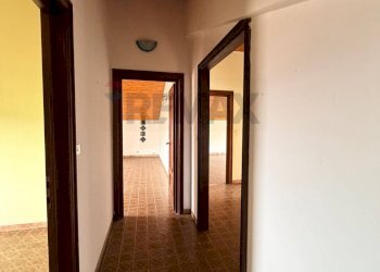 Hall / corridoio - Appartamento Cairo Montenotte - foto 8
