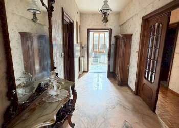 Hall / corridoio - Apartment SALITA CIAPASQUA
21, Cairo Montenotte - photo 6