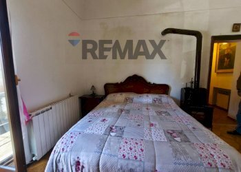 Camera / camera da letto - Semi-detached house Calizzano - photo 8