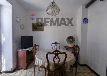 Sala da pranzo - Semi-detached house Calizzano - photo 15