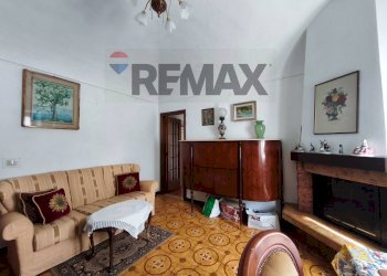 Soggiorno - Semi-detached house Calizzano - photo 28