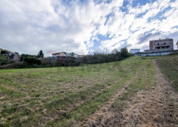 Giardino - Building land Loreto - photo 6