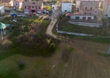 Edificio all\'aperto - Building land Loreto - photo 13