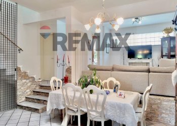 Sala da pranzo - Villa a Schiera Ancona - foto 14