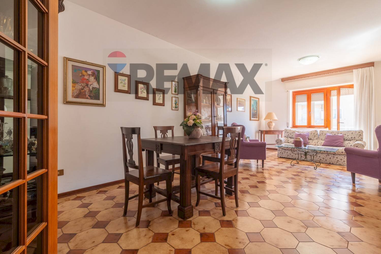 Sala da pranzo - Quadrilocale Via Cupa
 
15, Montalto di Castro - foto 2