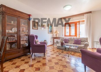 Soggiorno - Quadrilocale Via Cupa
 
15, Montalto di Castro - foto 11