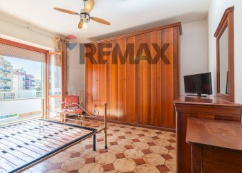 Camera / camera da letto - Quadrilocale Via Cupa
 
15, Montalto di Castro - foto 43