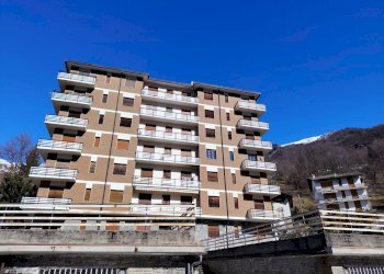 Foto 2 - Trilocale Via Ceres
 
19, Ala di Stura - foto 2