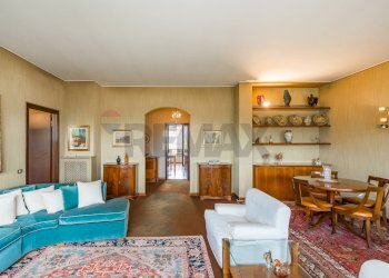 Soggiorno doppio - Appartamento Via Triulziana
 
22, San Donato Milanese - foto 11