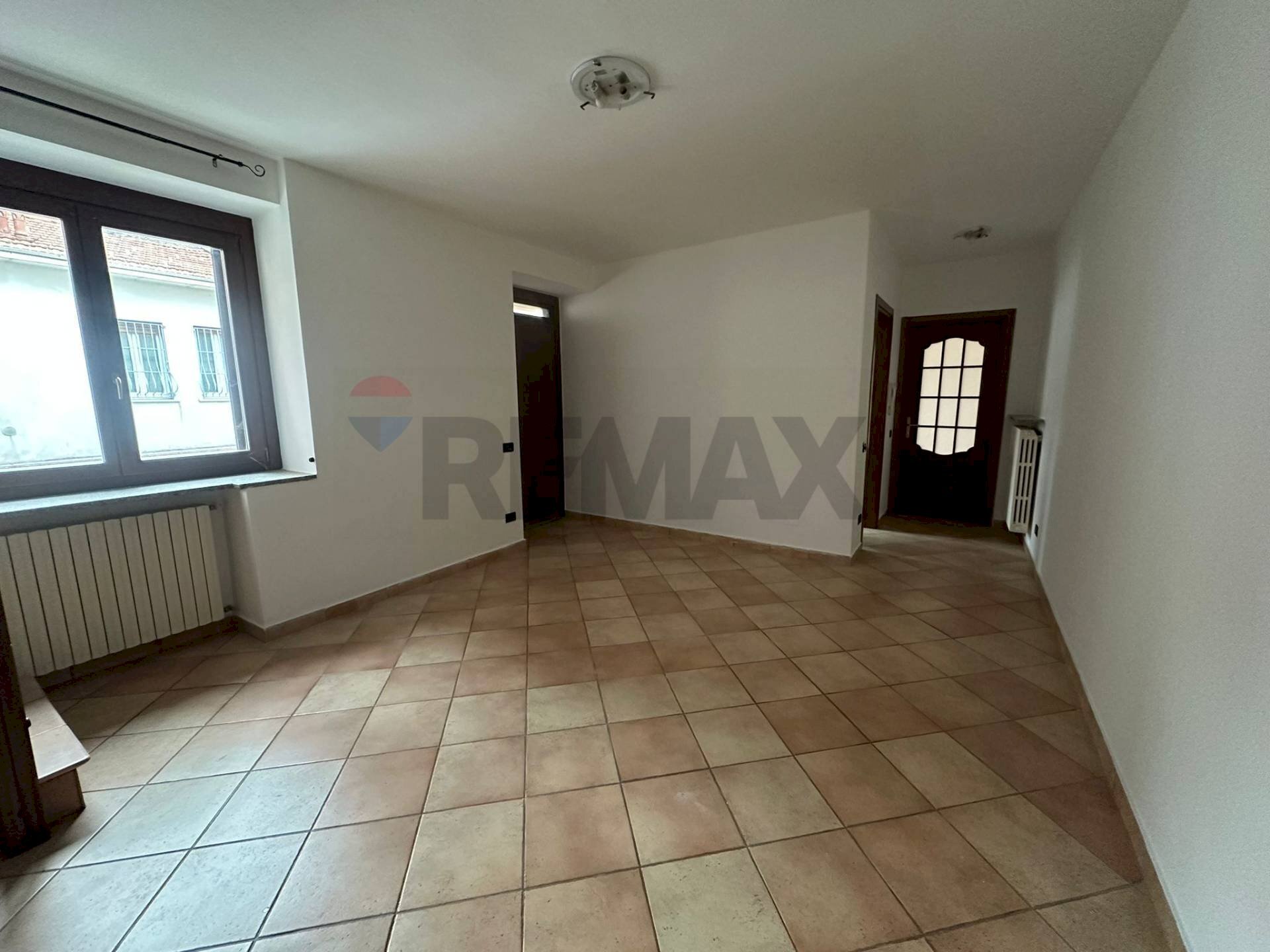 Stanza vuota - Trilocale Fagnano Olona - foto 2