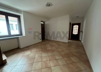 Stanza vuota - Trilocale Fagnano Olona - foto 2