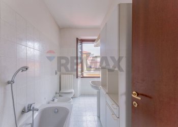 Bagno - Casa semi indipendente Via Gallazzi
 
2, Busto Arsizio - foto 13