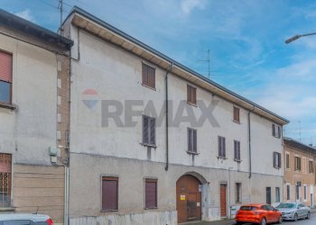 Edificio all\'aperto - Casa semi indipendente Via Gallazzi
 
2, Busto Arsizio - foto 32