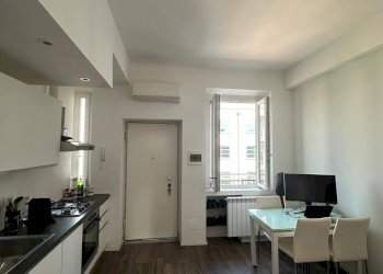Foto 1 - Bilocale Via Costanzo Cantoni
 
9, Milano - foto 1