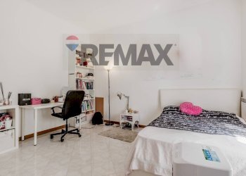 Camera / camera da letto - Trilocale Roma - foto 10