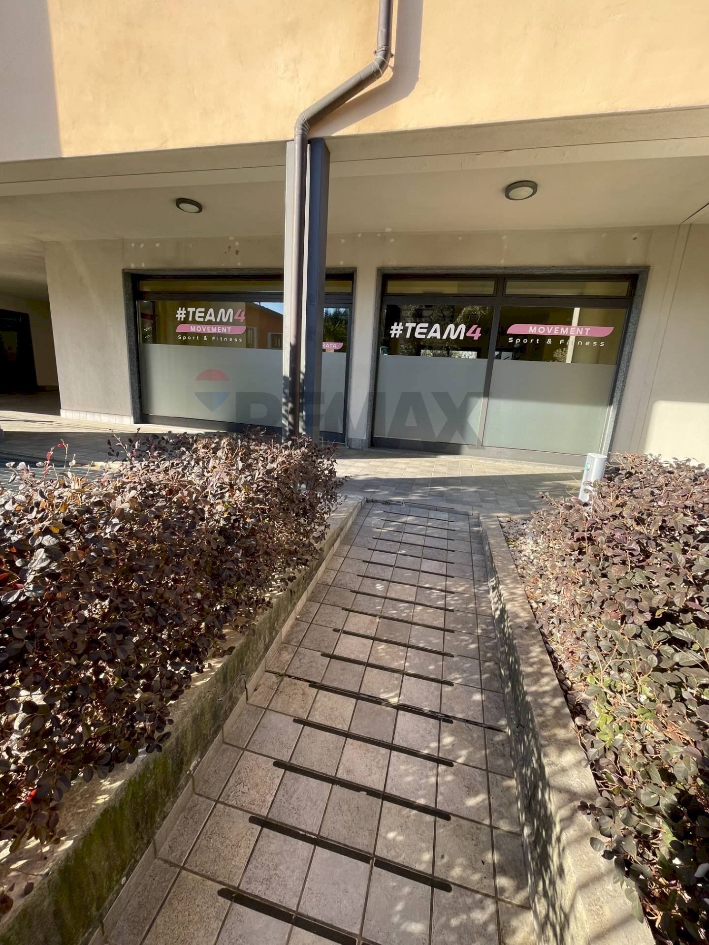 Edificio all\'aperto - Locale Commerciale Merate - foto 3