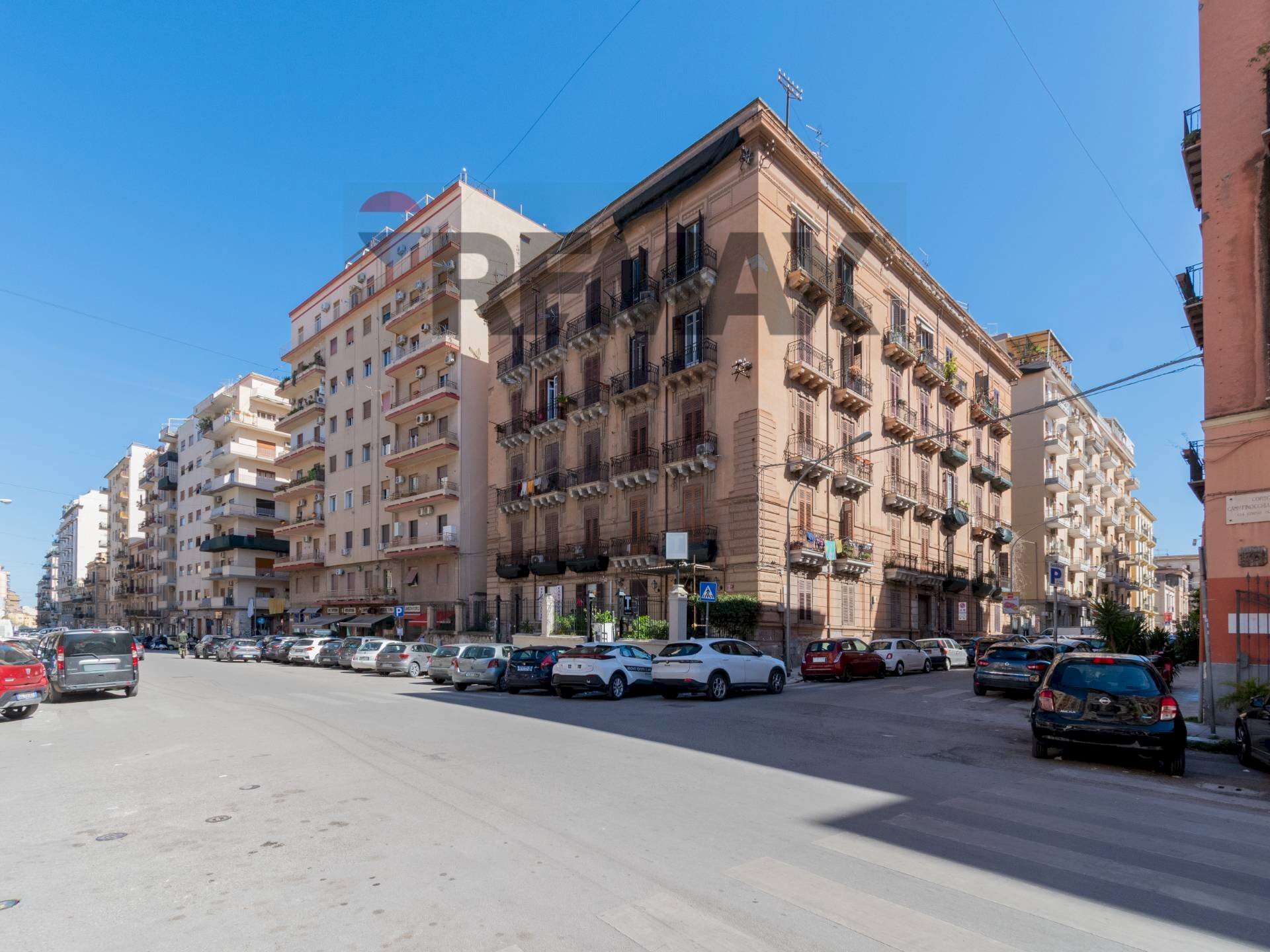 Edificio all\'aperto - Commercial Premises Via Paolo Amato
 
13/B, Palermo - photo 1