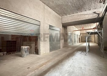 Parcheggio - Warehouse via alcide de gasperi
178, Villabate - photo 11