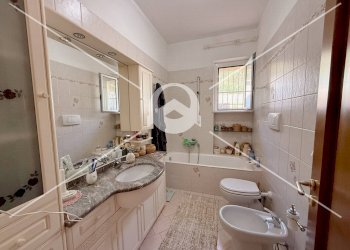 Foto 15 - Semi-detached house Località Case Sparse
 
12, Borghetto Santo Spirito - photo 15