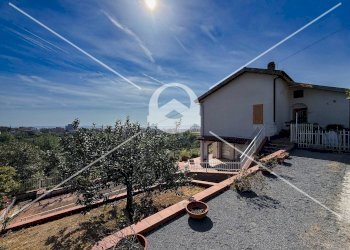 Foto 22 - Semi-detached house Località Case Sparse
 
12, Borghetto Santo Spirito - photo 22