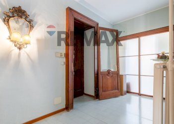 Hall / corridoio - Appartamento Corso Massimo d'Azeglio
 
19, Torino - foto 21