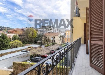 Balcone - Appartamento Corso Massimo d'Azeglio
 
19, Torino - foto 25