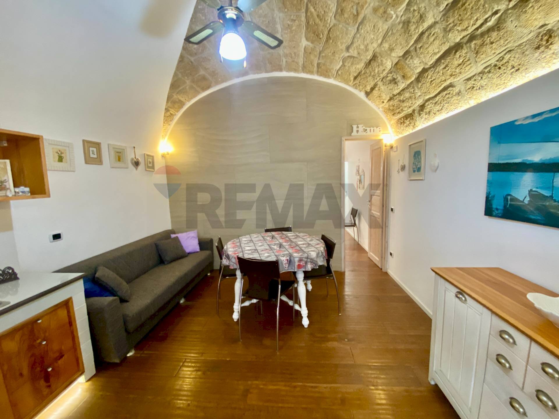 Sala da pranzo - Two-room apartment via giovan battista cataldi
 
59, Terrasini - photo 1