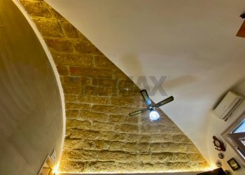 Scale - Two-room apartment via giovan battista cataldi
 
59, Terrasini - photo 13