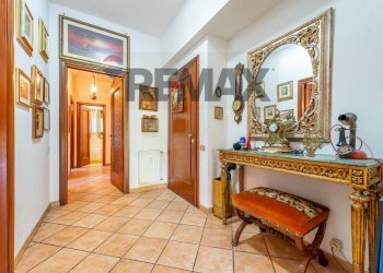 Hall / corridoio - Four-room apartment Via Titta Ruffo (Mattia Battistini)
 
3, Roma - photo 5