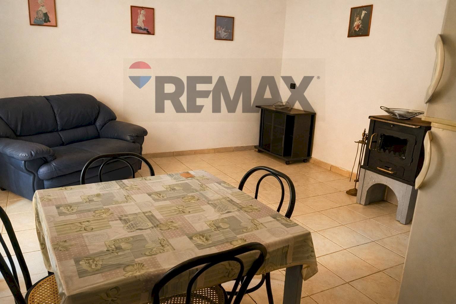 Sala da pranzo - Casa indipendente Via Petramone 31, Soveria Mannelli - foto 2