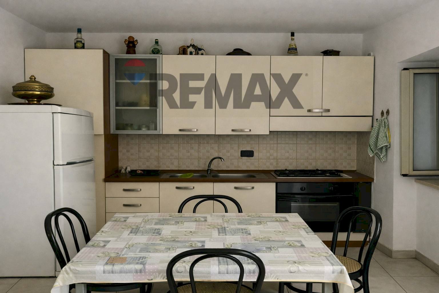 Cucina - Casa indipendente Via Petramone 31, Soveria Mannelli - foto 3