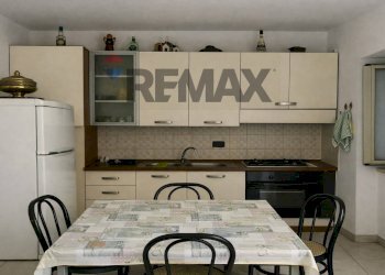 Cucina - Casa indipendente Via Petramone 31, Soveria Mannelli - foto 3