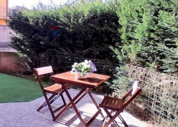 Terrazza - Two-room apartment via Battisti
 
21, Jerago con Orago - photo 1