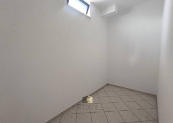 Foto 12 - Commercial Premises VIALE BENEDETTO CROCE
 
93, Chieti - photo 12