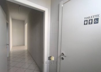 Foto 14 - Commercial Premises VIALE BENEDETTO CROCE
 
93, Chieti - photo 14