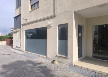 Foto 19 - Commercial Premises VIALE BENEDETTO CROCE
 
93, Chieti - photo 19