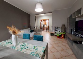 Sala da pranzo - Quadrilocale via castellana
 
131, Palermo - foto 3