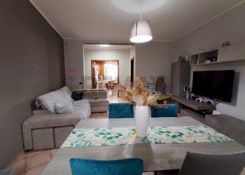 Sala da pranzo - Quadrilocale via castellana
 
131, Palermo - foto 5