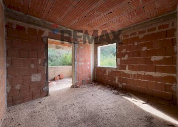 Stanza vuota - Casa indipendente S.S. 113
 
199, Campofelice di Roccella - foto 14